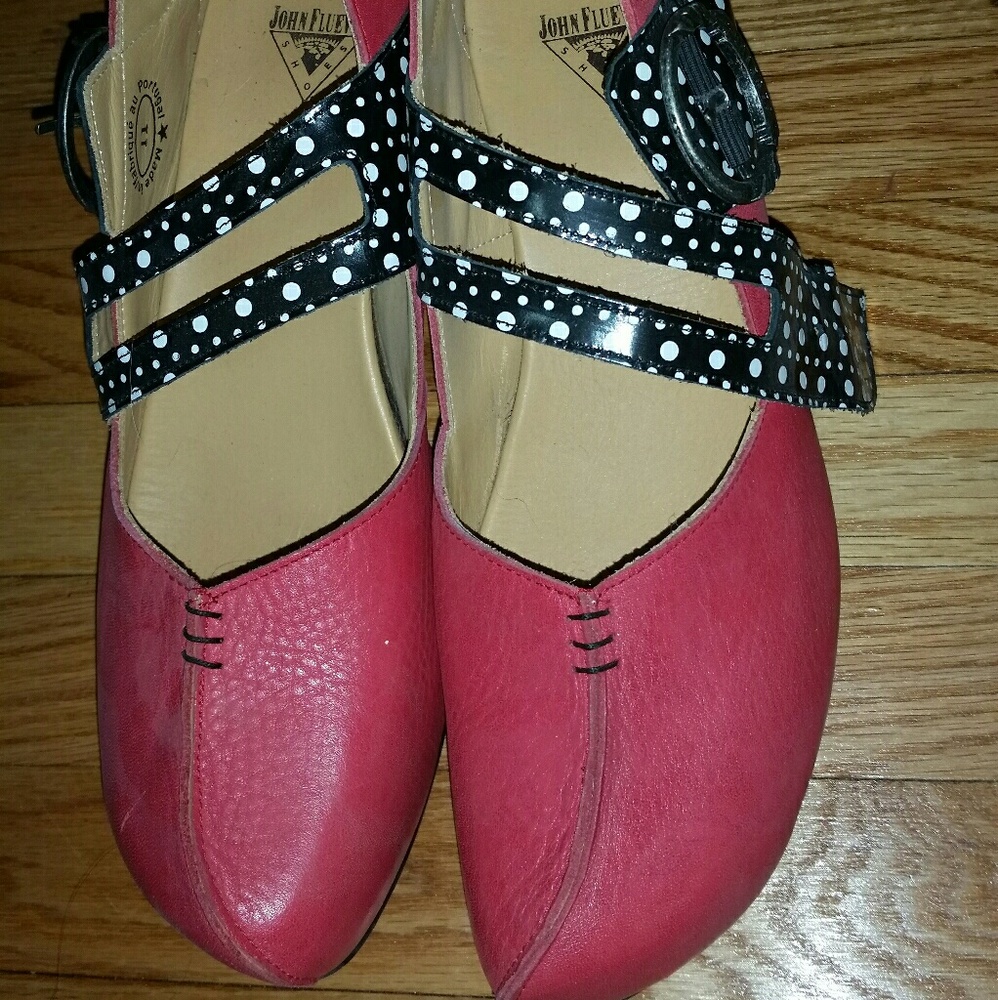 Fluevog Berries & dots 11